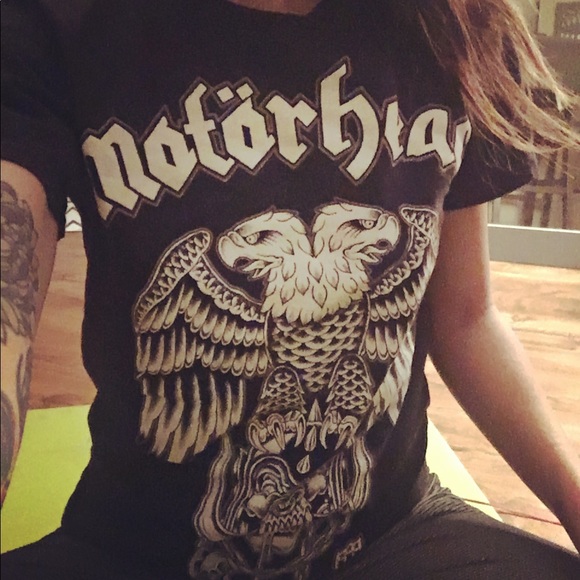 Style - Picture 2 of 6